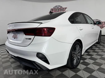 2023 Kia Forte GT-Line - miniatura 29
