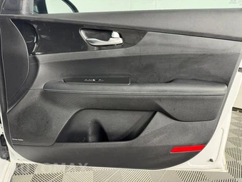 2023 Kia Forte GT-Line - miniatura 39