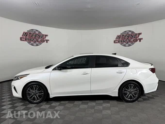 2023 Kia Forte GT-Line - miniatura 4