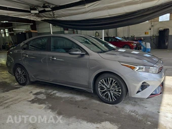 2023 Kia Forte GT-Line - samochód z USA z aukcji Manheim, oferta Kup Teraz w AUTOMAX