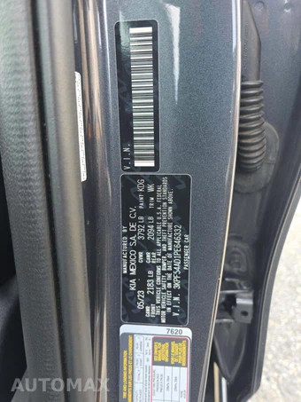 2023 Kia Forte GT-Line - miniatura 5