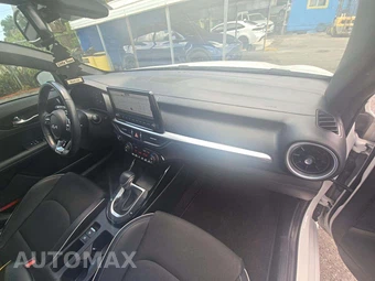 2023 Kia Forte GT-Line - miniatura 19