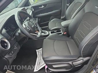 2023 Kia Forte GT-Line - miniatura 13
