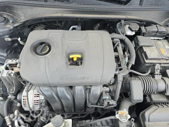 2023 Kia Forte GT-Line - miniatura 18