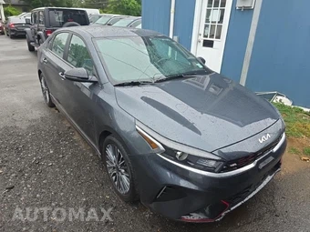 2023 Kia Forte GT-Line - miniatura 3