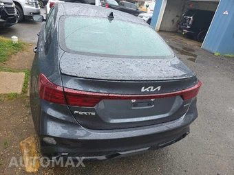2023 Kia Forte GT-Line - miniatura 5