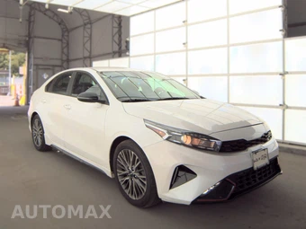 2023 Kia Forte GT-Line - miniatura 3