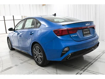 2023 Kia Forte GT-Line - miniatura 4