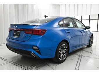 2023 Kia Forte GT-Line - miniatura 6