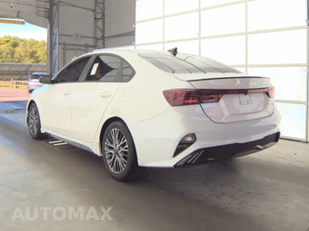 2023 Kia Forte GT-Line - miniatura 2