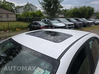 2023 Kia Forte GT-Line - miniatura 12
