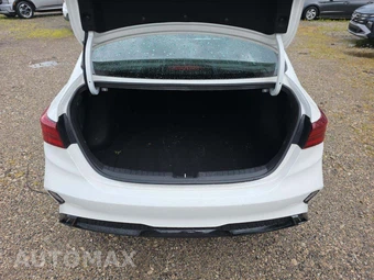 2023 Kia Forte GT-Line - miniatura 14