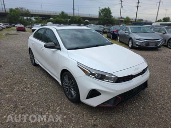 2023 Kia Forte GT-Line - miniatura 4