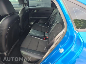 2023 Kia Forte GT-Line – miniatura 13