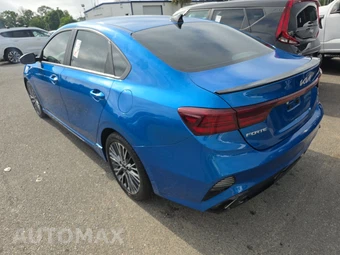 2023 Kia Forte GT-Line – miniatura 6