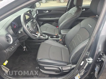 2023 Kia Forte GT-Line - miniatura 7