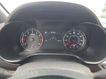2023 Kia Forte GT-Line - miniatura 9