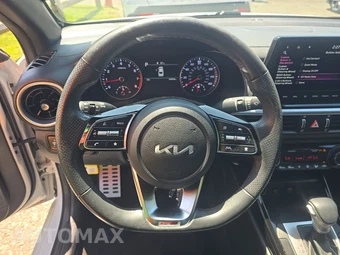 2023 Kia Forte GT-Line - miniatura 10