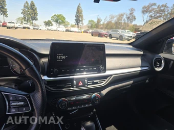 2023 Kia Forte GT-Line - miniatura 11