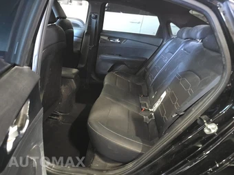 2023 Kia Forte GT-Line - miniatura 13