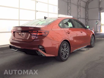 2023 Kia Forte GT-Line - miniatura 5