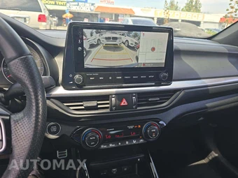 2023 Kia Forte GT-Line - miniatura 10