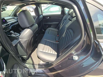 2023 Kia Forte GT-Line - miniatura 13