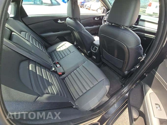 2023 Kia Forte GT-Line - miniatura 16