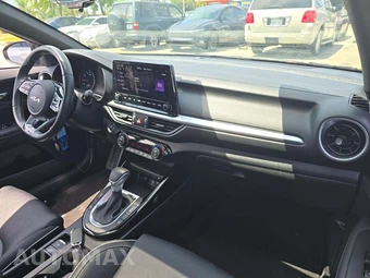 2023 Kia Forte GT-Line - miniatura 19
