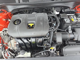 2023 Kia Forte GT-Line - miniatura 15