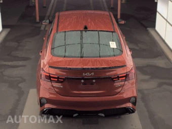 2023 Kia Forte GT-Line - miniatura 5