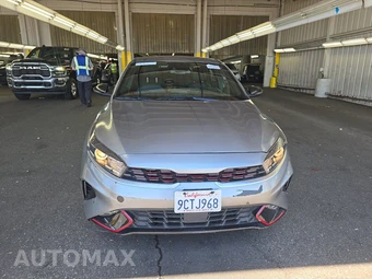 2023 Kia Forte GT-Line – miniatura 2