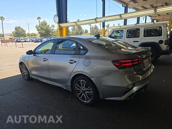 2023 Kia Forte GT-Line – miniatura 6