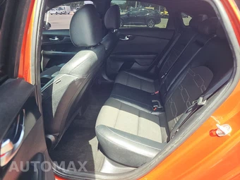 2023 Kia Forte GT-Line – miniatura 13