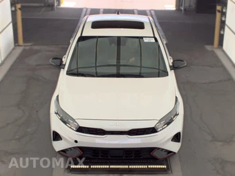 2023 Kia Forte GT-Line - miniatura 2