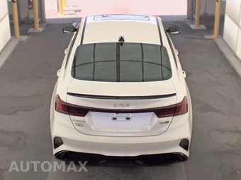 2023 Kia Forte GT-Line - miniatura 5