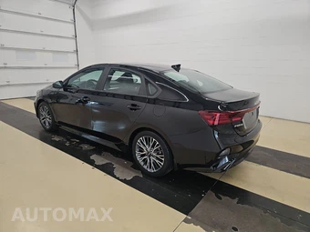 2023 Kia Forte GT-Line - miniatura 6
