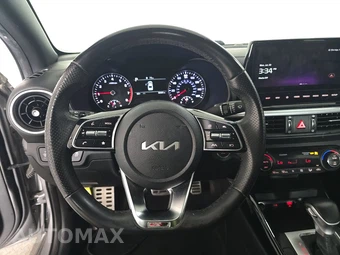 2023 Kia Forte GT-Line – miniatura 10