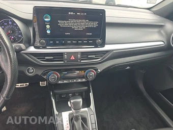 2023 Kia Forte GT-Line - miniatura 11
