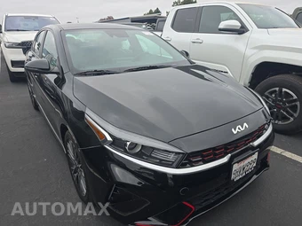 2023 Kia Forte GT-Line - miniatura 3