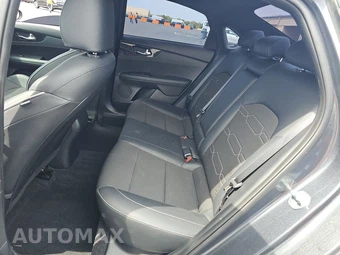 2023 Kia Forte GT-Line - miniatura 13