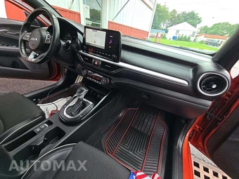 2023 Kia Forte GT-Line - miniatura 19