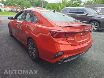 2023 Kia Forte GT-Line - miniatura 2
