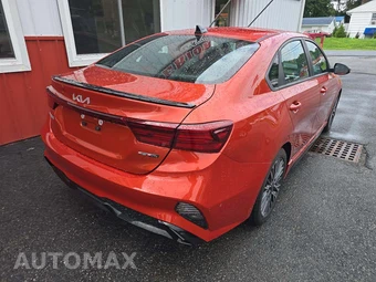 2023 Kia Forte GT-Line - miniatura 3