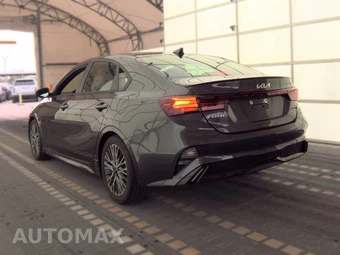 2023 Kia Forte GT-Line - miniatura 6