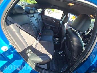 2023 Kia Forte GT-Line - miniatura 16