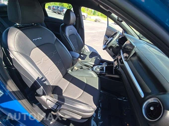 2023 Kia Forte GT-Line - miniatura 18