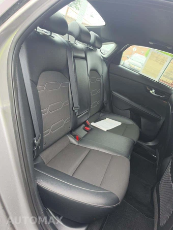 2023 Kia Forte GT-Line - miniatura 16