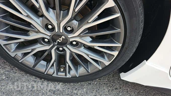 2023 Kia Forte GT-Line – miniatura 30