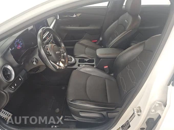 2023 Kia Forte GT-Line – miniatura 7